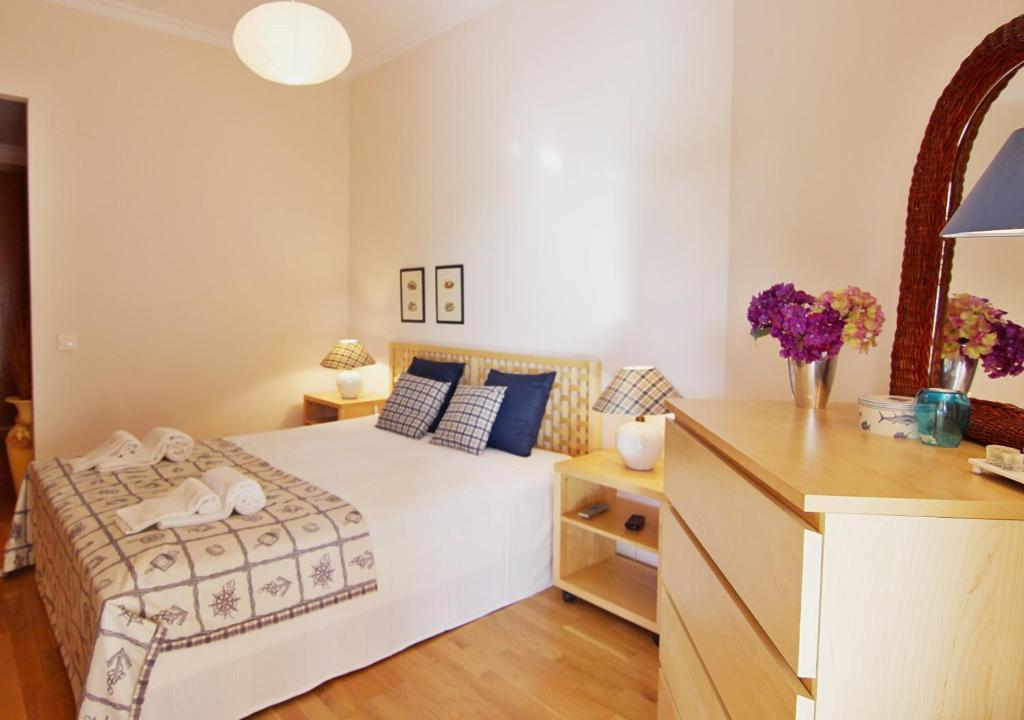 Los Arcos Apartment I room 6